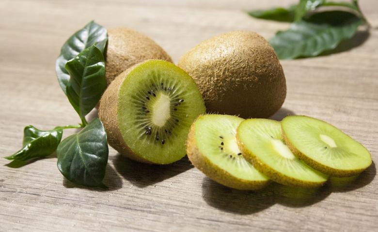 manfaat buah kiwi terhadap kesehatan ibu hamil