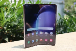 Samsung Galaxy Z Fold 6