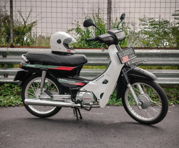 Review Performa Motor Astrea Prima, Legenda yang Tetap Tangguh